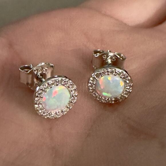 Beautiful Genuine Moissanite Opal Halo Stud Earrings ~ Brand New - Picture 1 of 16